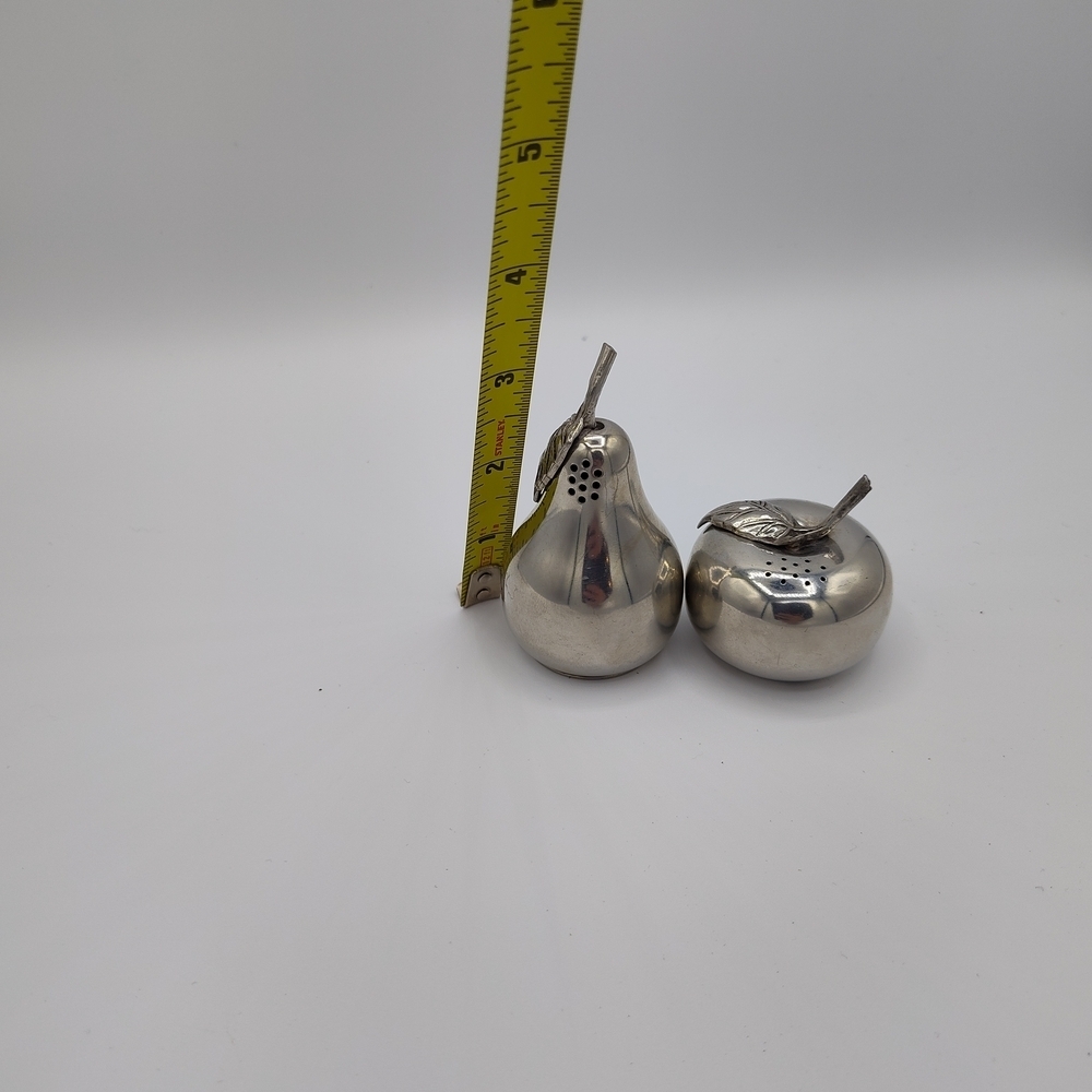 Vintage Pewter MCM Kirk Stuff Pear And Apple Salt And Pepper Shakers EVC - Picture 4 of 4